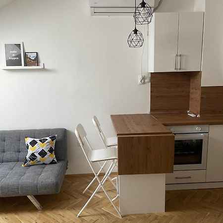 Stella Appartment Novi Sad Bagian luar foto